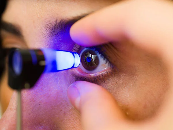 Glaucoma eye examination at Retiora Eye Care