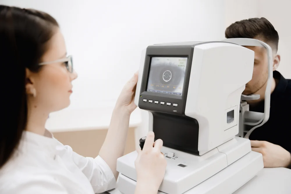 Comprehensive ophthalmology services by Retiora Eye Care
